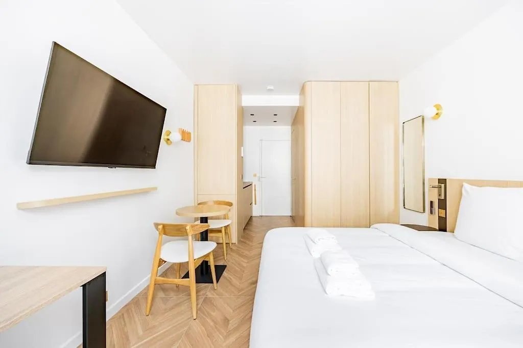 154 Luxueuse-etienne Marcel-chatelet-paris 3 Apartment
